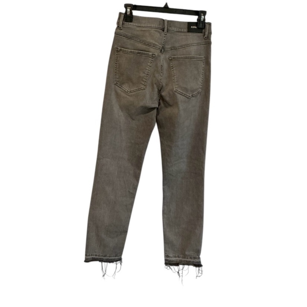 👖 Express Gray High Rise Straight Leg Jeans with Raw Hem | Size 8 AA14 - Picture 3 of 7